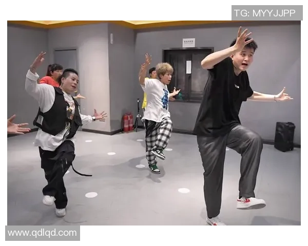 赛后复盘：西安街舞队 vs 北京街舞队的团队协作_1